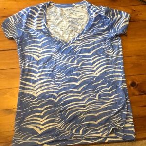 NWOT - Vineyard Vines short sleeve Tee (small)